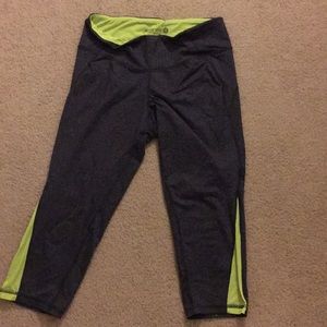 3/4 length workout pants